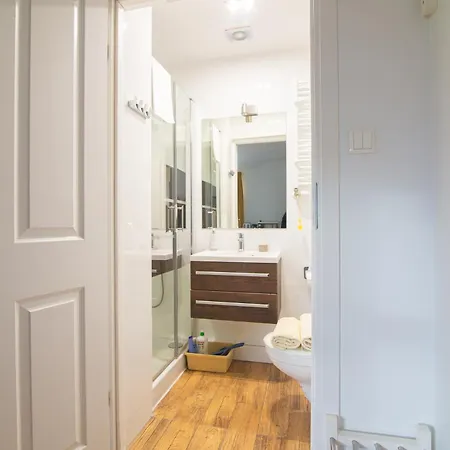 Apartmán Blekitny Wieloryb Przy Plazy, Molo, Idealny Dla Podroznikow